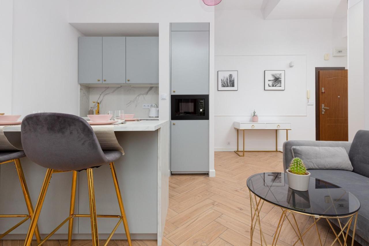 Praga Center Apartments By Noclegi Renters Varsovia Exterior foto